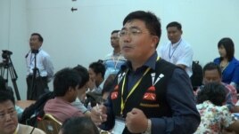 အပစ္ရပ္ေဆြးေႏြးပဲြမွာ ပထမဆံုးပါဝင္လာတဲ့ NSCN- အမ်ဳိးသား ဆိုရွယ္လစ္ေကာင္စီ နာဂျပည္ အဖဲြ႔ေခါင္းေဆာင္ ဦးေက်ာ္ဝမ္းစိန္။ (ဧၿပီ ၆၊ ၂၀၁၄)