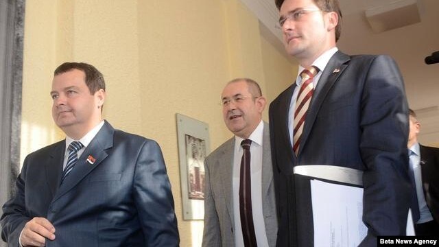 Premijer Srbije Ivica Dačić, ministar pravde Nikola Selaković i predsednik Skupštine Vojvodine Ištvan Pastor u Skupštini Vojvodine u Novom Sadu. 