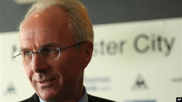 Sven Goran Eriksson, bekas pelatih kesebelasan nasional England, kini menjadi direktur teknik klub Al Nasr di Emirat Arab. 