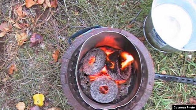 Briquettes burn longer than wood and charcoal and are cheaper, safer and cleaner to cook with. (courtey: Legacy Foundation)