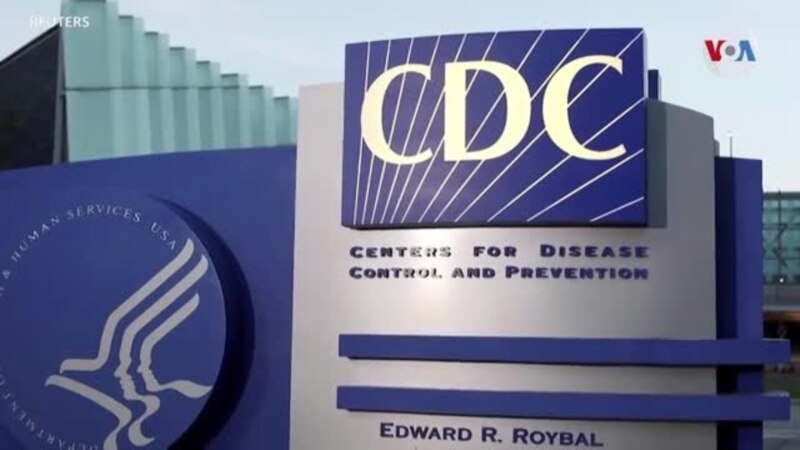 Los CDC aprueban tercera dosis para trabajadores de alto riesgo