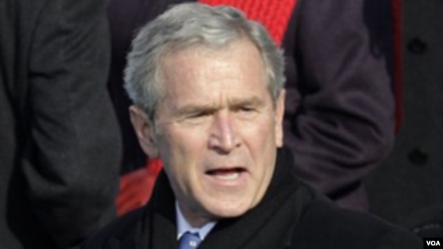 "Estados Unidos puede ser una sociedad de leyes y una sociedad acogedora al mismo tiempo", dijo Bush.