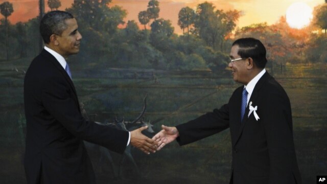 Predsednik Barak Obama i premijer Kambodže Hun Sen