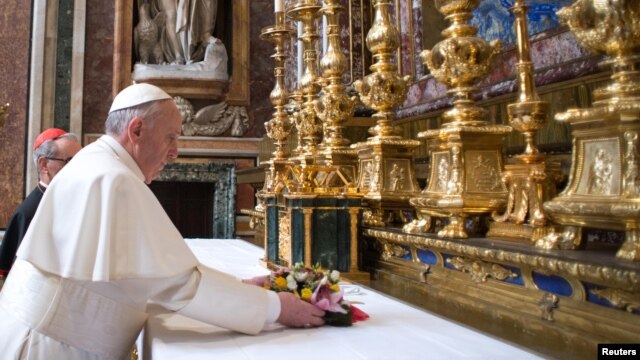 Pope Francis appearing after he was first elected Pope.