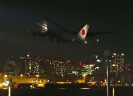 A Japanese government aircraft, which will bring home the bodies and Japanese survivors from the hostage crisis in Algeria, takes off at Haneda airport in Tokyo in this photo taken and provided by Kyodo, January 22, 2013.