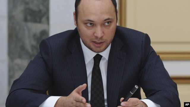 Maksim Bakiyev otasining davrida Qirg'izistonda eng boy odamlardan edi 