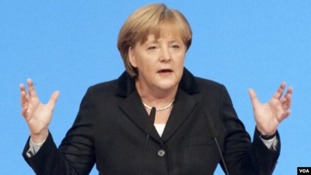 La canciller alemana Angela Merkel señaló que el programa anticrisis establecerá condiciones estrictas.