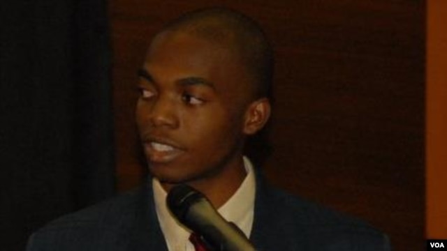 Jeff Fleuridor, youn nan responsab Elite Communication, mande entegrasyon plis jèn nan domèn medyatik la ann Ayiti 