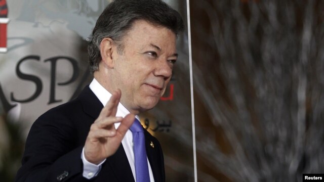 El 67,4 por ciento de los colombianos dice rechazar el manejo que da el presidente Santos al tema de la guerrilla.