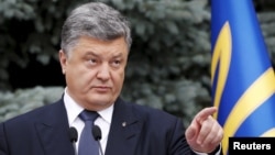 Петр Порошенко