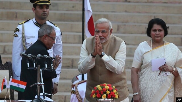 Thủ tướng Ấn Độ Narendra Modi tuyên thệ nhậm chức ngày 26/05/2014.