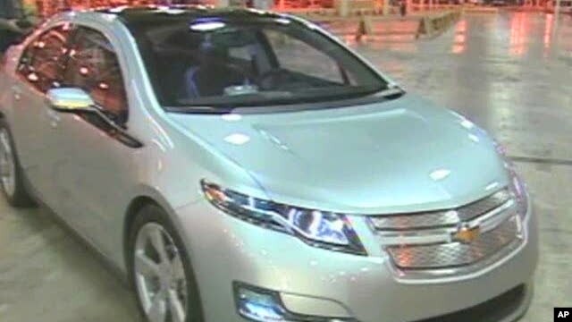 The new gasoline/electric hybrid Chevrolet Volt