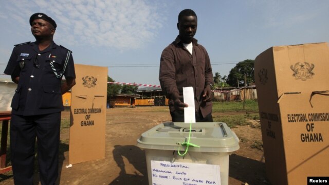 A man votes at a polling station in Kibi, in eastern Ghana and stronghold of opposition presidential candidate Nana Akufo-Addo on Dec. 7, 2012. 