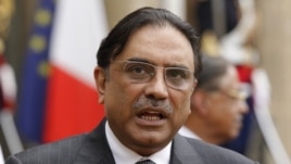 Pakistan President Asif Ali Zardari at the Elysee Palace, Paris, August 2010.