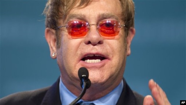Na konferenciji o borbi protiv side govorio i Elton Džon