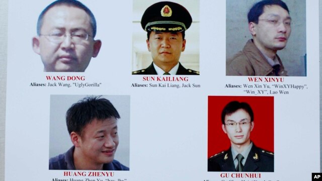 Cinco funcionarios chinos acusados de llevar a cabo operaciones de espionaje contra empresas estadounidenses para robar secretos comerciales.