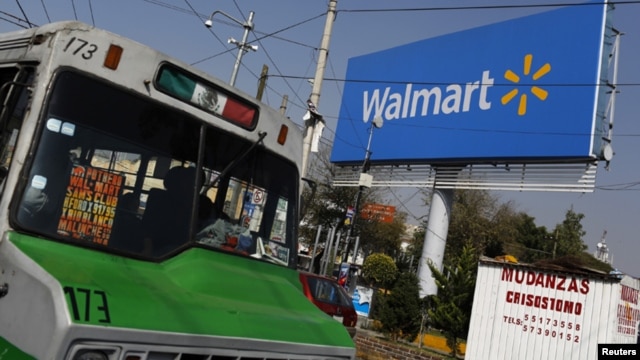 A Walmart se le acusa de sobornos en México para abrir tiendas que de otra manera no hubiese podido inaugurar.