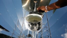 Water on the boil on one of the solar cookers (Photo: Sunfire)