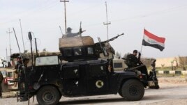 Irak, ISIS sulmon trupat qeveritare