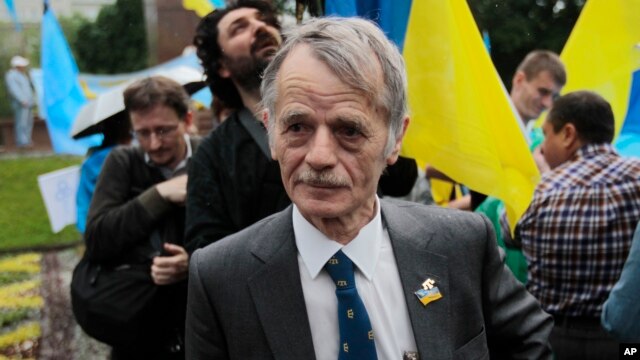 Мустафа Джемилев