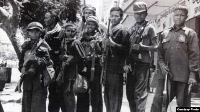 Khmer Rouge Guerrilla soldiers. Photo courtesy of ECCC. 