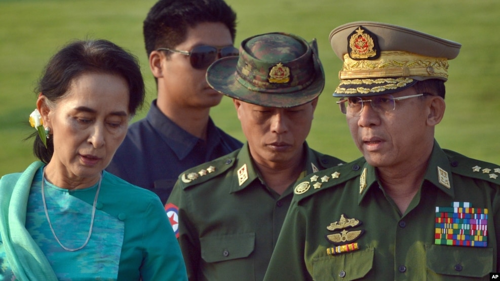 ႏိုင္ငံေတာ္အတုိင္ပင္ခံပုဂၢိဳလ္နဲ႔ တပ္မေတာ္ ကာကြယ္ေရးဦးစီးခ်ဳပ္။