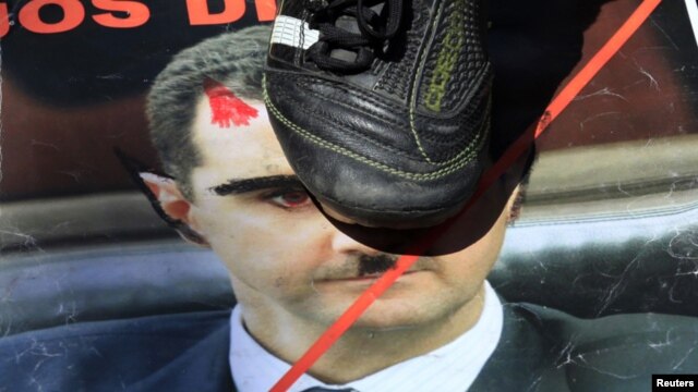 El desmoronamiento del régimen de Bashar al Assad parece haber llegado a un punto sin retorno en Siria.