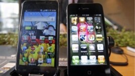 Samsung presentó documentos internos, que, aseguran, provarían que el modelo Galaxy se comenzó a desarrollar antes que el iPhone.