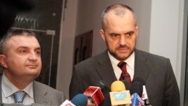 LSI: Po ftesës së PS për bashkim