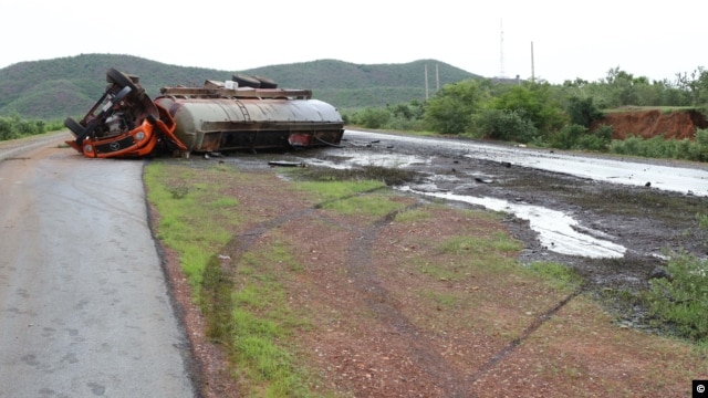 This truck crashed on July 12, 2012 in the evening, spilling its contents, industrial oil, into a nearby river in Zamfara State, Nigeria, a region already reeling from the worst lead poisoning outbreak in modern history. (Photo courtesy Ivan Gayton)