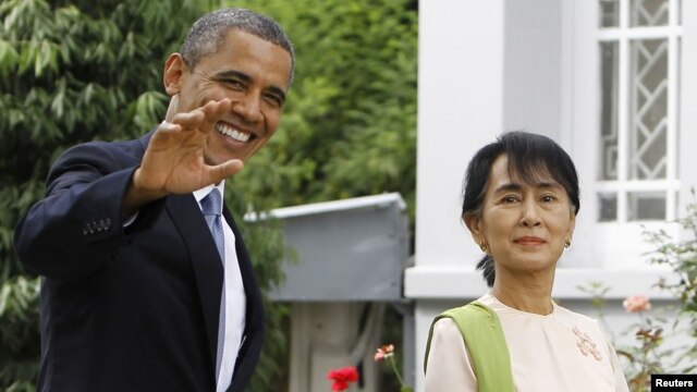 Serok Obama serdana mala rêbera demokrasîxwaz Aung San Suu Kyi kir.