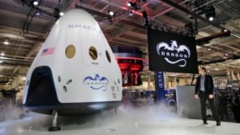 SpaceX paraqet anijen për transport të astronautëve