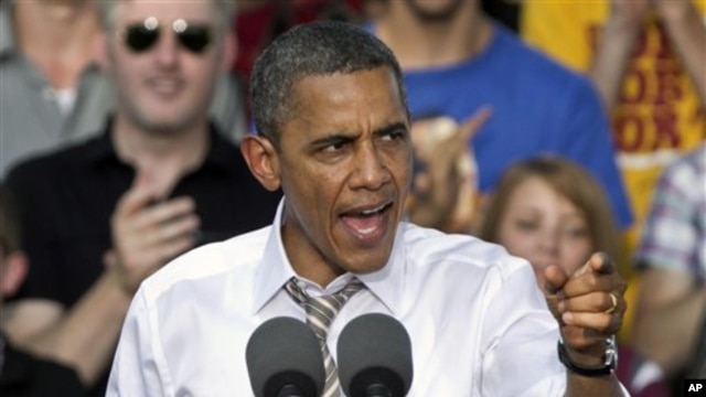 Predsednik Obama govori na jednom skupu svojih pristalica u subotu, u Ajovi