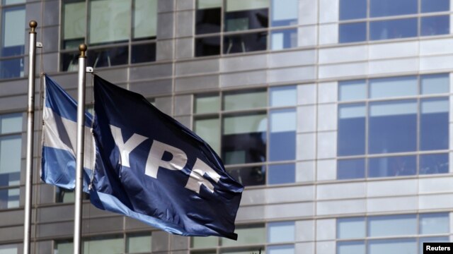 Argentina justificó la expropiación de YPF alegando que ésta disminuyó mucho su producción y las inversiones.