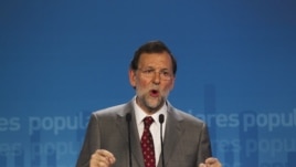Spain's Prime Minister Mariano Rajoy speaks during a news conference at his Popular Party headquarters in Madrid, May 28, 2012. 