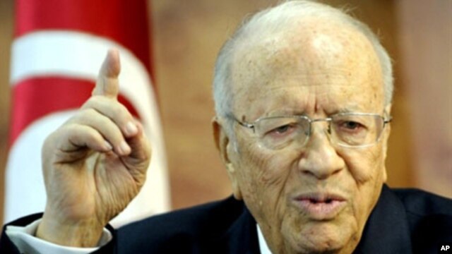 Tunisian Prime Minister Beji Caid Essebsi speaks during a press conference on March 4, 2011 in Tunis