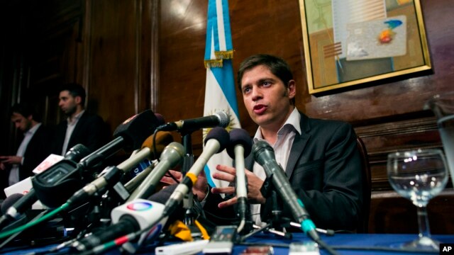 Ông Axel Kicillof, Bộ trưởng Kinh tế của Argentina, trả lời họp báo tại New York, ngày 30/7/2014.