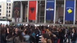 Festime në Tiranë për pavarësinë e Kosovës