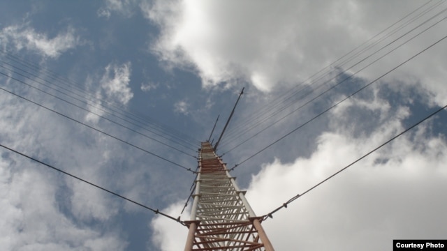 One of LTWP’s wind data masts measures wind at the site near Lake Turkana [Photo: LTWP]
