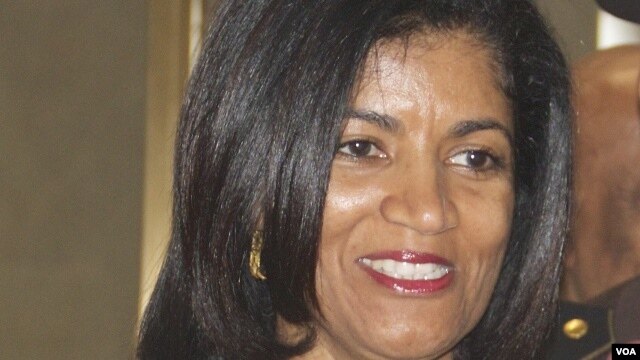 Lígia Fonseca, advogada e primeira-dama de Cabo Verde de visita à Voz da América, em Agosto de 2014. Washington DC.