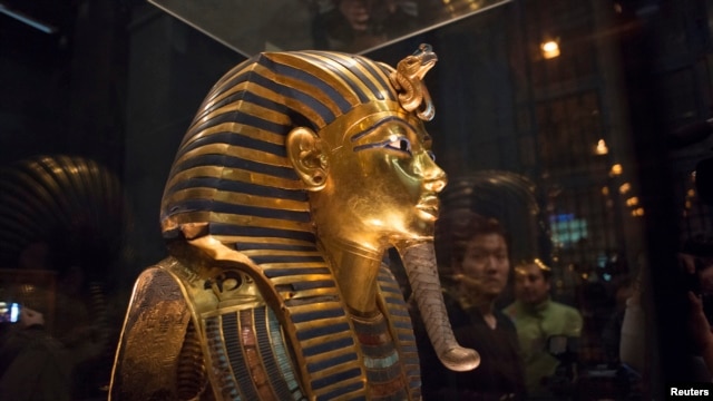 Mặt nạ của Vua Tutankhamun được trưng bày tại Viện Bảo tàng Ai Cập ở Cairo, ngày 24 tháng 1, 2015. 