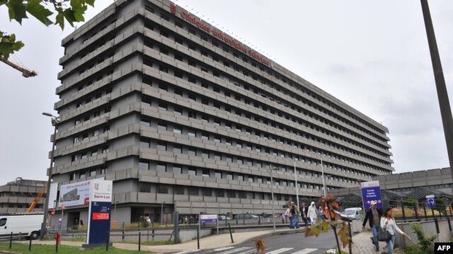 A view taken on July 16, 2012 shows the entrance of the Clinique Saint-Luc in Brussels.  