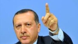Turqia e pakënaqur nga mospranimi në BE
