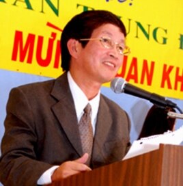 Nhà văn Trần Trung Đạo