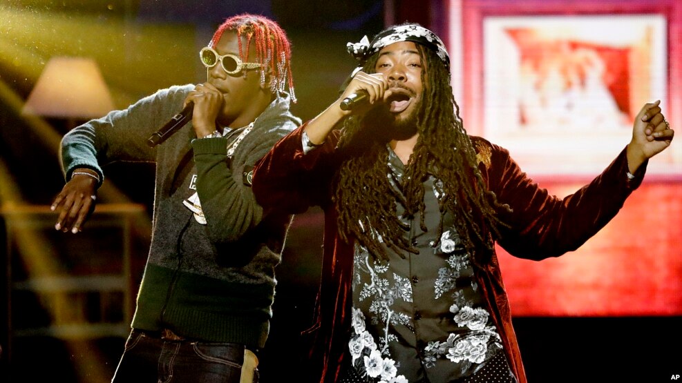 list of best selling singles by year usa