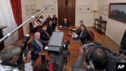 Greek politicians gather at the Presidential Palace in Athens on May 15, 2012 for a third day of coalition talks that ended in failure, prompting new elections. 