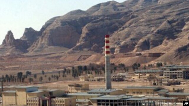 An aerial photo shows Iran's Uranium Conversion Facility, just outside the city of Isfahan, 410 kilometers south of the capital Tehran, Iran, in this Wednesday, March 30, 2005 photo.