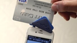 Visa y iPhone son dos de las pocas marcas valoradas igualmente por demócratas y republicanos.