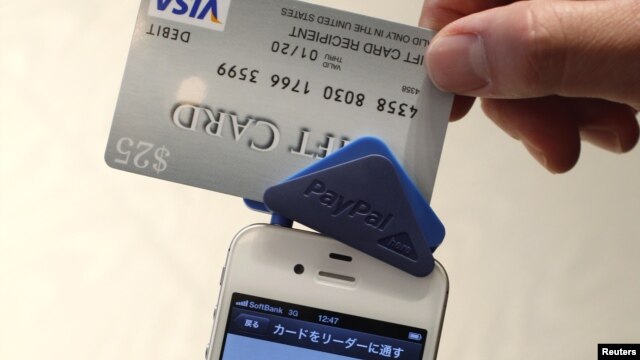 Visa y iPhone son dos de las pocas marcas valoradas igualmente por demócratas y republicanos.