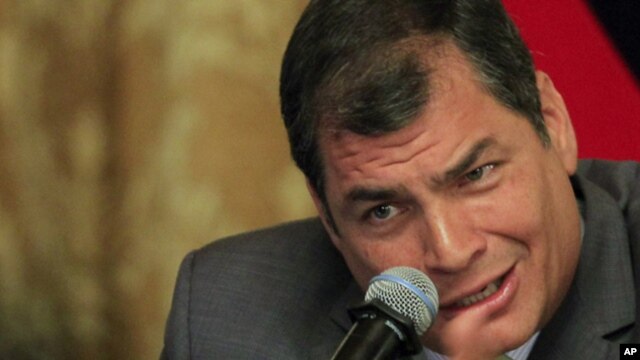 Según el presidente Correa, quitar a la banca para invertir en proyectos sociales no afectará la economía de los ecuatorianos.